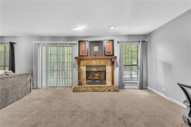 824 Brandy Oaks Ln, Stone Mountain, GA 30088 - photo 5