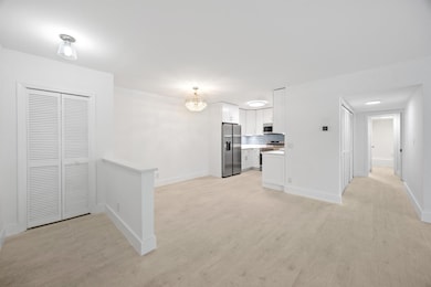 315 Venetian Dr unit 4, Delray Beach, FL 33483 - photo 2