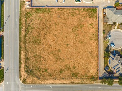 4310 Mockingbird Ln, Midland, TX 79707 - photo 5