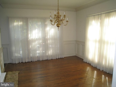 430 Park Ave, Falls Church, VA 22046 - photo 4