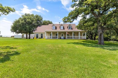 724 Conveyor Dr, Joshua, TX 76058 - photo 4