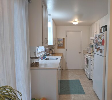 Kitchen_1