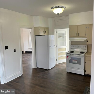 120 S 6th St unit 3, Perkasie, PA 18944 - photo 5