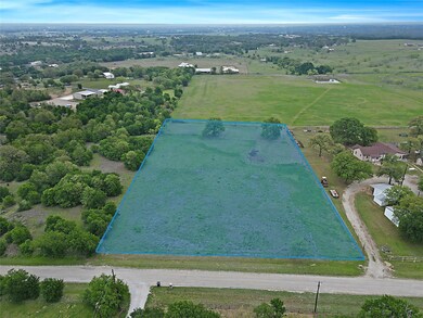 209 Dixie Rd, Hudson Oaks, TX 76087 - photo 2