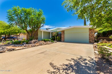 10717 W Wheatridge Dr, Sun City, AZ 85373 - photo 7