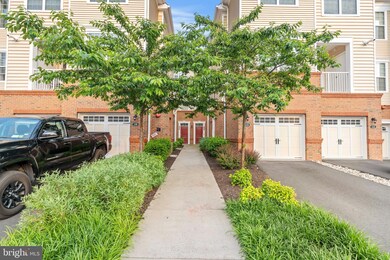 43021 Greggsville Chapel Terrace unit 109, Dulles, VA 20148 - photo 3