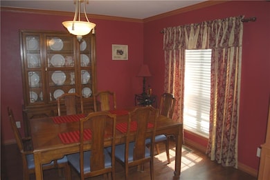 2725 Brenton Dr, Edmond, OK 73012 - photo 7