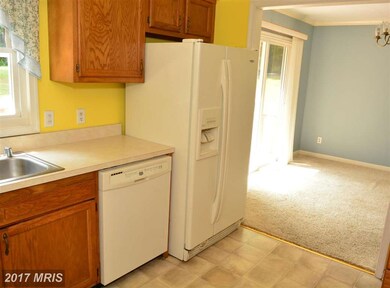 4411 Angelica Dr, Huntingtown, MD 20639 - photo 7