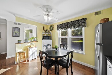 261 N Maple Rd, Saline, MI 48176 - photo 6