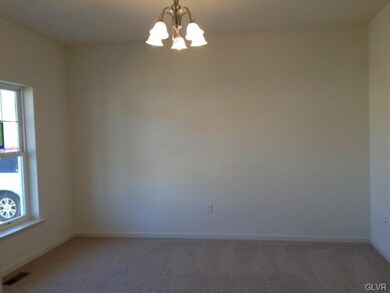 117 E 1st St unit 8, Wind Gap, PA 18091 - photo 4