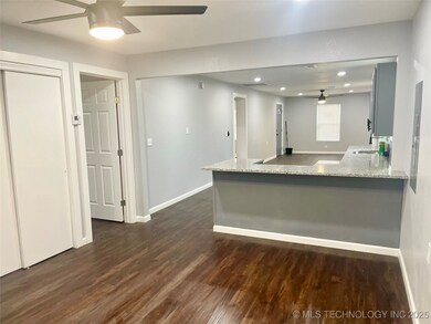 2611 N Trenton Ave, Tulsa, OK 74106 - photo 6