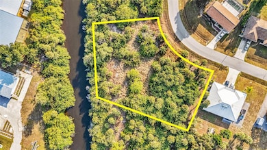 366 Lomond Dr, Port Charlotte, FL 33953 - photo 3