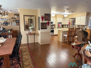 1312 W Thomas St, Carlsbad, NM 88220 - photo 5