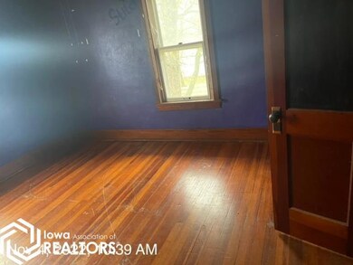 110 N Adams St, Wayland, IA 52654 - photo 6