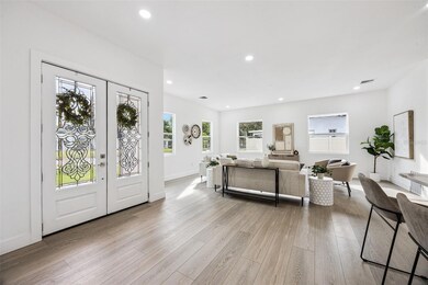 3101 Pickfair St, Orlando, FL 32803 - photo 2