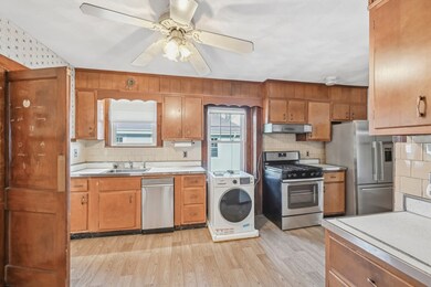 7 Henry St unit 2, Brookline, MA 02445 - photo 2