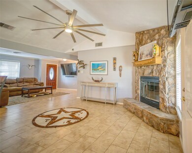 2094 County Road 166, Bay City, TX 77414 - photo 7