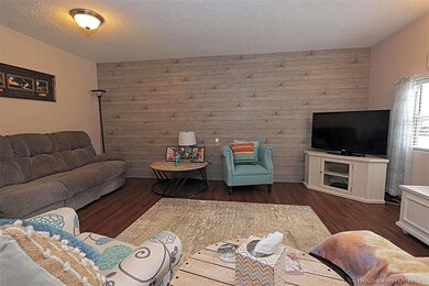 309 Walter St, Farmington, MO 63640 - photo 6