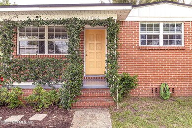 3833 Jammes Rd, Jacksonville, FL 32210 - photo 4