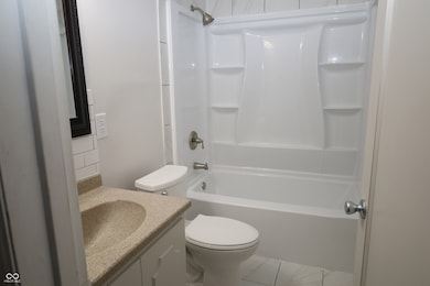 1834 N Auburn St, Indianapolis, IN 46224 - photo 6