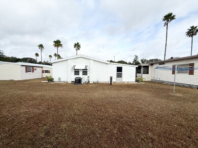 42 Oakwood Dr, Thonotosassa, FL 33592 - photo 5