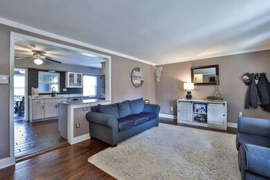 004-Living-Room-image-2