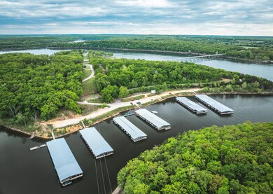 23459 Saphire Ln, Hermitage, MO 65668 - photo 5