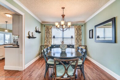 006_Dining Room