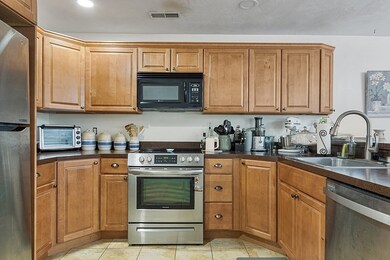 34 Venice Rd, Methuen, MA 01844 - photo 3