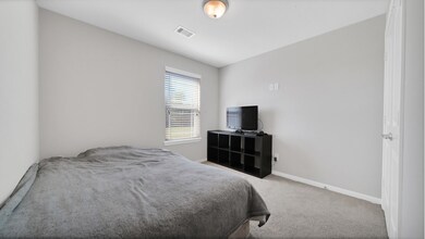 5756 Stuebner Airline Rd, Houston, TX 77091 - photo 3