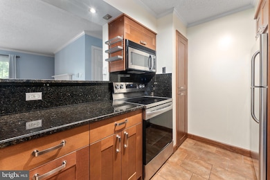 1530 Lincoln Way unit 204, McLean, VA 22102 - photo 5