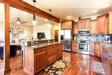 1102 Springer View Drive-004-010-1102Spr