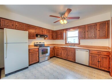 5612 Winterleaf Dr, North Chesterfield, VA 23234 - photo 7