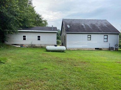 691 Grand Valley Dr, Howard, OH 43028 - photo 2