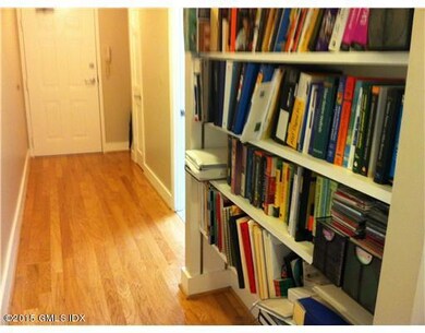 4 Lewis St unit 3rd Floor A, Greenwich, CT 06830 - photo 6