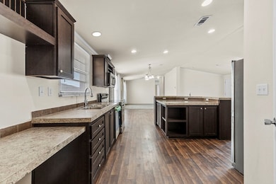 1320 N Fairgrounds Rd unit 307, Midland, TX 79706 - photo 7