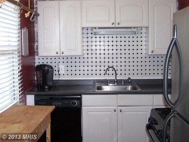 301 Tetra Ct, Glen Burnie, MD 21061 - photo 3