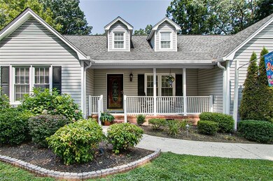 927 Rockcliff Terrace, Asheboro, NC 27205 - photo 2