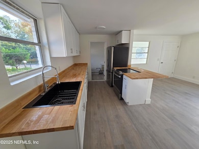 2097 Baldwin St, Jacksonville, FL 32209 - photo 6