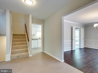 3022 Seven Oaks Place, Falls Church, VA 22042 - photo 4