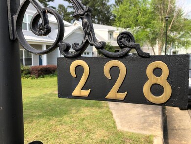 228 Chloe Court