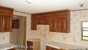 1014 Brett Ave, Interlachen, FL 32148 - photo 5