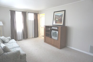 2300 George St, Rolling Meadows, IL 60008 - photo 4