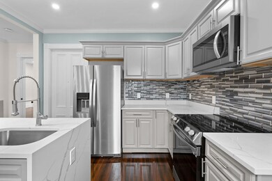 51 Walworth St, Roslindale, MA 02131 - photo 7