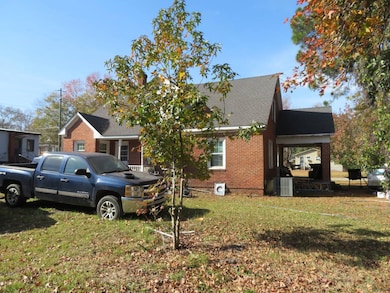 311 S 7th St, Smithfield, NC 27577 - photo 3