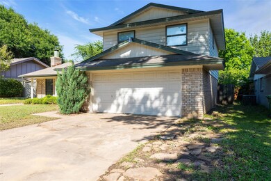 928 Columbus Ct, Bedford, TX 76022 - photo 2
