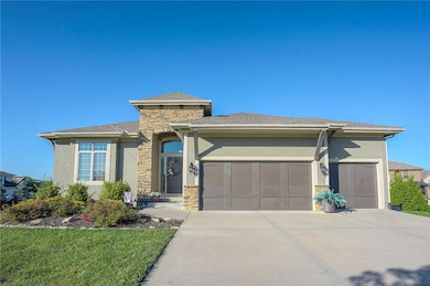 17833 W 166th St, Olathe, KS 66062 - photo 3