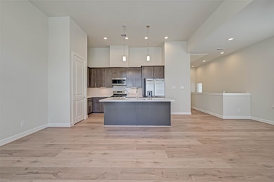 142 Knights Bridge Park Ln, Houston, TX 77018 - photo 7