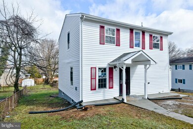5004 Gunther St, Capitol Heights, MD 20743 - photo 2
