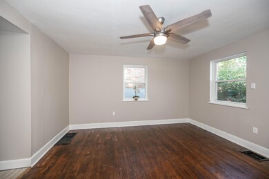 9 Beverly Pl (8 of 47)
